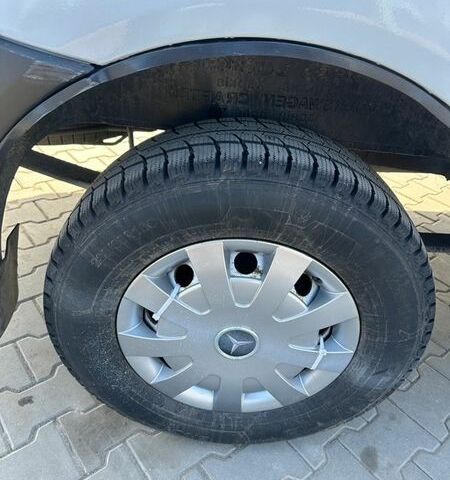 Білий Мерседес Sprinter, об'ємом двигуна 2.15 л та пробігом 689 тис. км за 9300 $, фото 9 на Automoto.ua