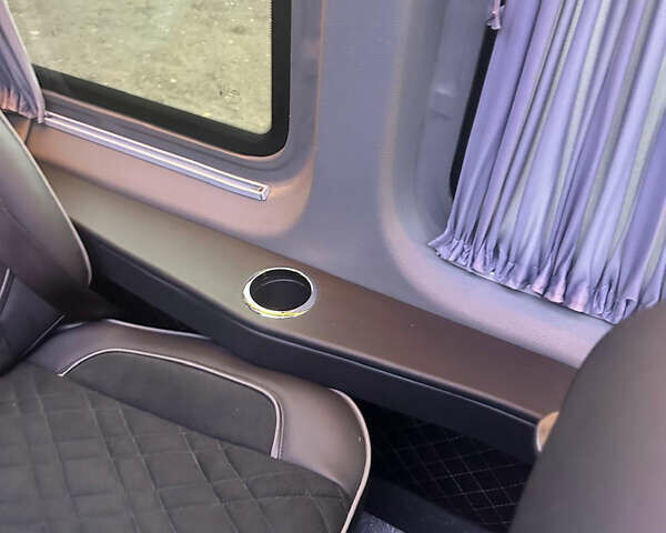 Белый Мерседес Sprinter, объемом двигателя 2.15 л и пробегом 414 тыс. км за 21500 $, фото 19 на Automoto.ua