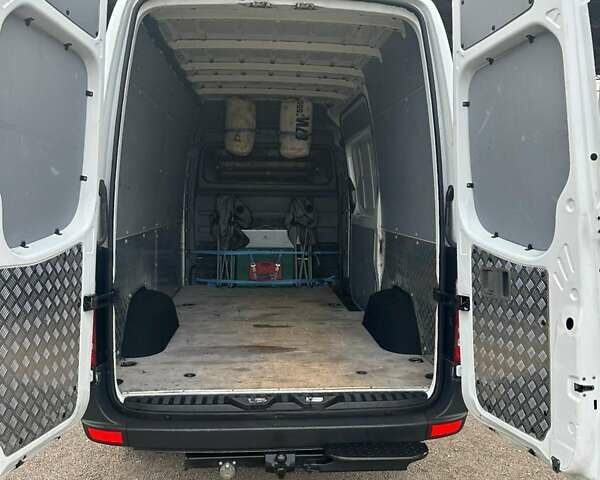 Білий Мерседес Sprinter, об'ємом двигуна 3 л та пробігом 420 тис. км за 18000 $, фото 14 на Automoto.ua