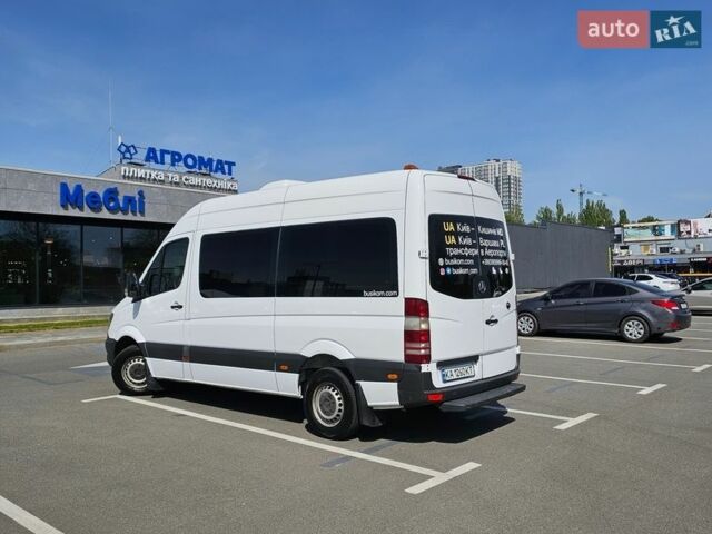 Белый Мерседес Sprinter, объемом двигателя 2.15 л и пробегом 800 тыс. км за 13300 $, фото 3 на Automoto.ua