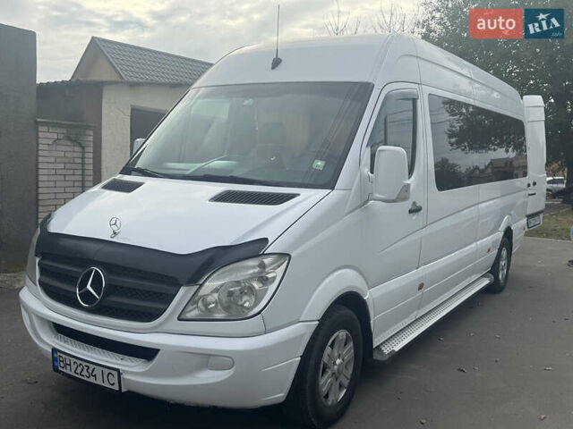 Белый Мерседес Sprinter, объемом двигателя 2.14 л и пробегом 800 тыс. км за 15800 $, фото 12 на Automoto.ua
