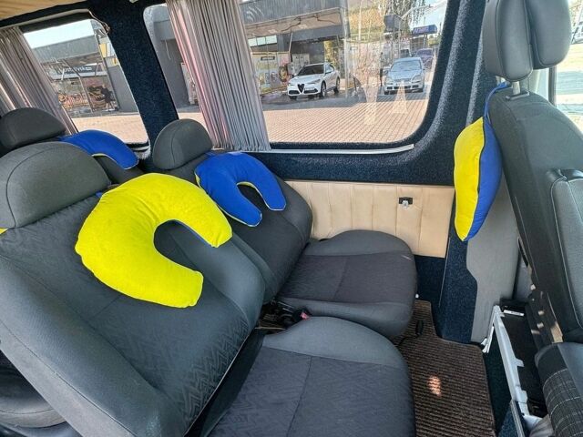 Белый Мерседес Sprinter, объемом двигателя 2.99 л и пробегом 510 тыс. км за 21000 $, фото 17 на Automoto.ua