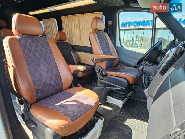 Белый Мерседес Sprinter, объемом двигателя 2.15 л и пробегом 800 тыс. км за 13300 $, фото 10 на Automoto.ua