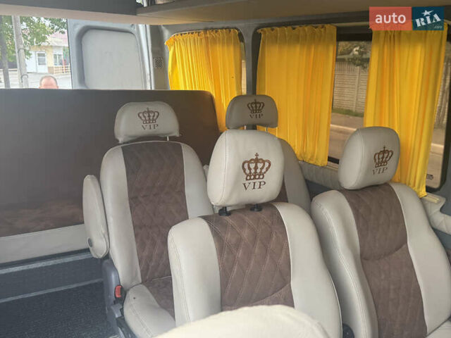 Белый Мерседес Sprinter, объемом двигателя 2.14 л и пробегом 800 тыс. км за 15800 $, фото 9 на Automoto.ua