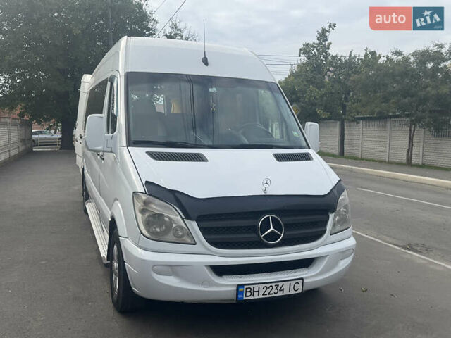 Белый Мерседес Sprinter, объемом двигателя 2.14 л и пробегом 800 тыс. км за 15800 $, фото 11 на Automoto.ua