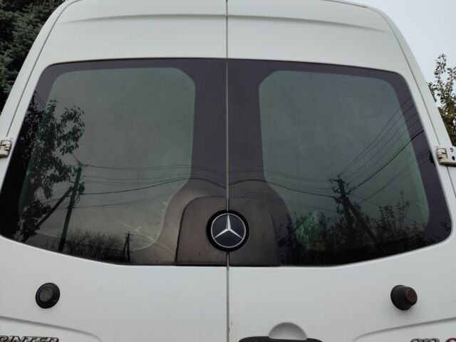 Білий Мерседес Sprinter, об'ємом двигуна 2.2 л та пробігом 335 тис. км за 13550 $, фото 1 на Automoto.ua