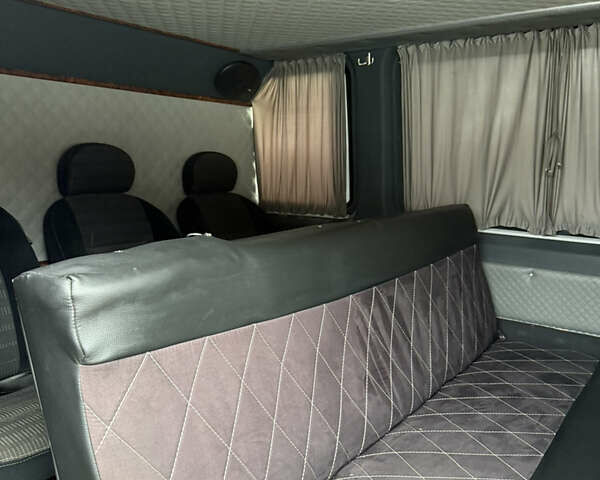 Білий Мерседес Sprinter, об'ємом двигуна 3.2 л та пробігом 850 тис. км за 14500 $, фото 11 на Automoto.ua