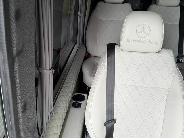 Белый Мерседес Sprinter, объемом двигателя 2.2 л и пробегом 770 тыс. км за 18000 $, фото 21 на Automoto.ua