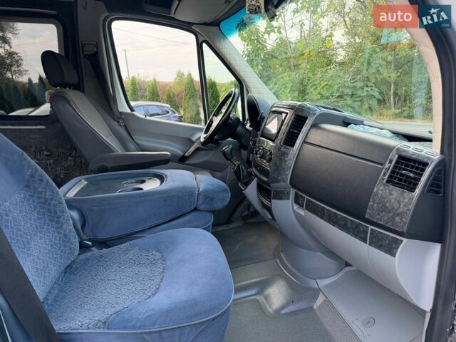 Белый Мерседес Sprinter, объемом двигателя 2.99 л и пробегом 393 тыс. км за 16900 $, фото 24 на Automoto.ua