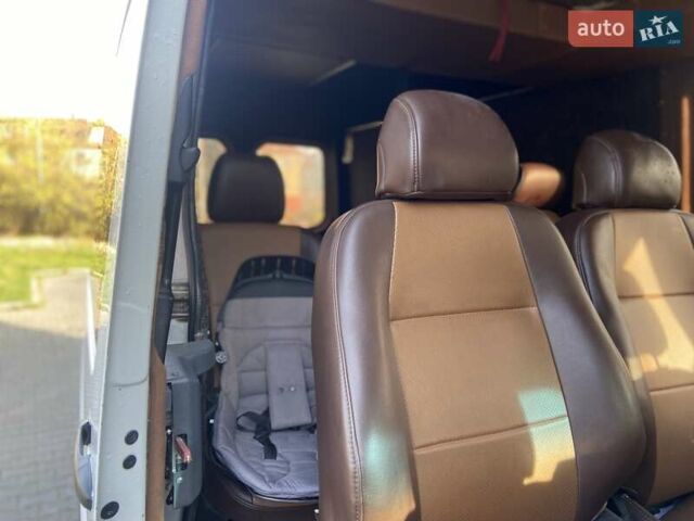Білий Мерседес Sprinter, об'ємом двигуна 2.14 л та пробігом 580 тис. км за 16500 $, фото 6 на Automoto.ua