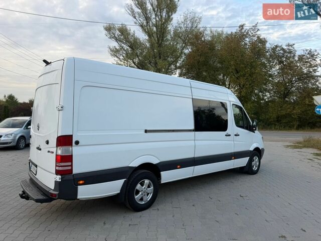 Белый Мерседес Sprinter, объемом двигателя 2.99 л и пробегом 393 тыс. км за 16900 $, фото 10 на Automoto.ua