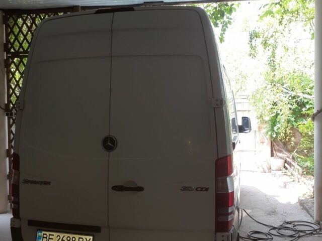 Білий Мерседес Sprinter, об'ємом двигуна 2.1 л та пробігом 379 тис. км за 12000 $, фото 5 на Automoto.ua