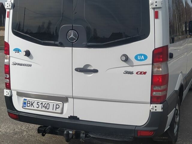 Белый Мерседес Sprinter, объемом двигателя 2.1 л и пробегом 438 тыс. км за 15499 $, фото 7 на Automoto.ua