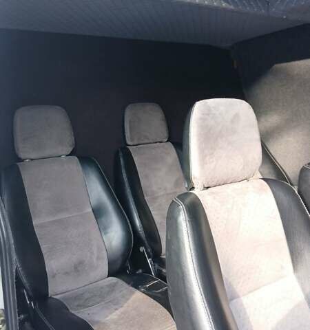 Белый Мерседес Sprinter, объемом двигателя 2.2 л и пробегом 780 тыс. км за 17518 $, фото 2 на Automoto.ua