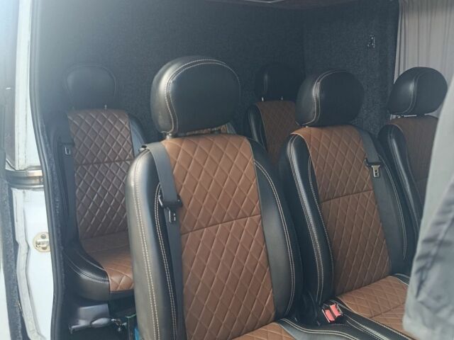 Белый Мерседес Sprinter, объемом двигателя 2.99 л и пробегом 685 тыс. км за 19500 $, фото 8 на Automoto.ua