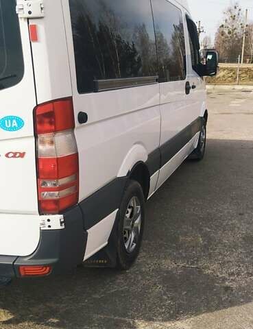 Белый Мерседес Sprinter, объемом двигателя 2.2 л и пробегом 449 тыс. км за 15700 $, фото 22 на Automoto.ua