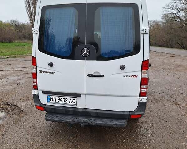Білий Мерседес Sprinter, об'ємом двигуна 2.2 л та пробігом 114 тис. км за 23283 $, фото 1 на Automoto.ua