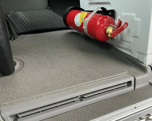 Білий Мерседес Sprinter, об'ємом двигуна 2.2 л та пробігом 329 тис. км за 24900 $, фото 69 на Automoto.ua