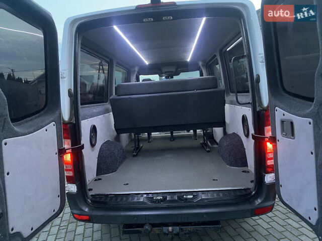 Белый Мерседес Sprinter, объемом двигателя 2.2 л и пробегом 480 тыс. км за 14300 $, фото 22 на Automoto.ua