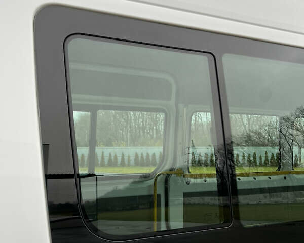 Білий Мерседес Sprinter, об'ємом двигуна 2.2 л та пробігом 329 тис. км за 24900 $, фото 22 на Automoto.ua