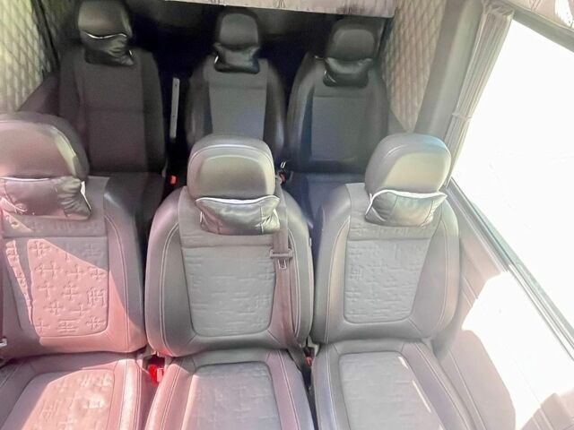 Белый Мерседес Sprinter, объемом двигателя 2.14 л и пробегом 250 тыс. км за 18000 $, фото 4 на Automoto.ua