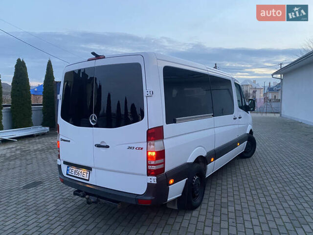 Белый Мерседес Sprinter, объемом двигателя 2.2 л и пробегом 480 тыс. км за 14300 $, фото 5 на Automoto.ua