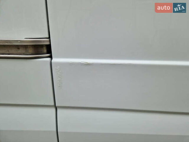 Белый Мерседес Sprinter, объемом двигателя 2.99 л и пробегом 514 тыс. км за 16500 $, фото 10 на Automoto.ua