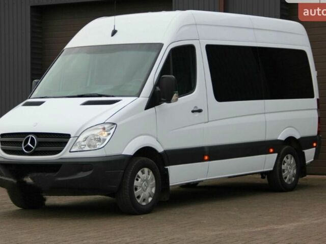 Белый Мерседес Sprinter, объемом двигателя 2.14 л и пробегом 250 тыс. км за 18000 $, фото 9 на Automoto.ua