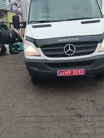 Білий Мерседес Sprinter, об'ємом двигуна 0 л та пробігом 450 тис. км за 15000 $, фото 3 на Automoto.ua