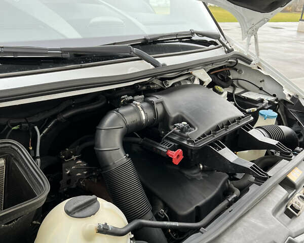 Білий Мерседес Sprinter, об'ємом двигуна 2.2 л та пробігом 329 тис. км за 24900 $, фото 50 на Automoto.ua