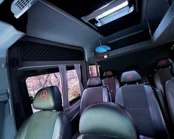 Білий Мерседес Sprinter, об'ємом двигуна 2.99 л та пробігом 523 тис. км за 22000 $, фото 9 на Automoto.ua