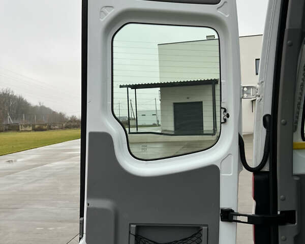 Білий Мерседес Sprinter, об'ємом двигуна 2.2 л та пробігом 329 тис. км за 24900 $, фото 56 на Automoto.ua