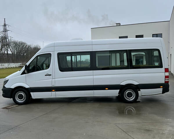 Білий Мерседес Sprinter, об'ємом двигуна 2.2 л та пробігом 329 тис. км за 24900 $, фото 3 на Automoto.ua