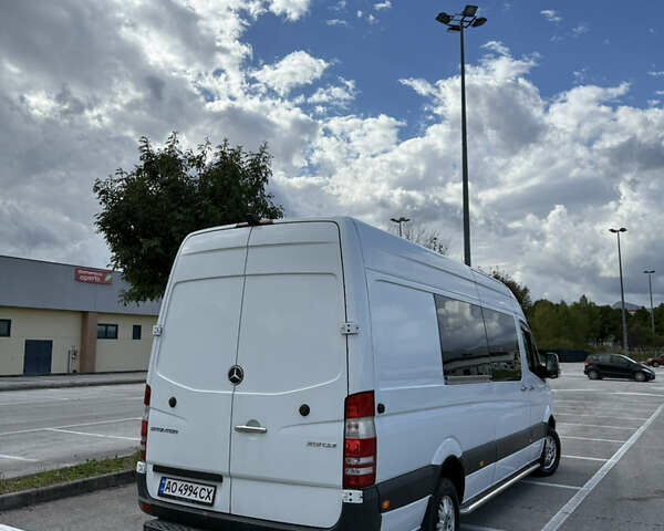 Белый Мерседес Sprinter, объемом двигателя 2.14 л и пробегом 470 тыс. км за 24000 $, фото 4 на Automoto.ua