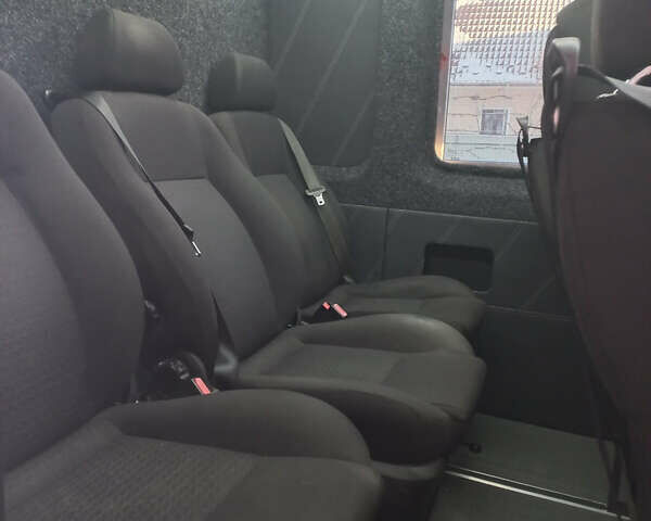 Белый Мерседес Sprinter, объемом двигателя 2.14 л и пробегом 580 тыс. км за 16253 $, фото 6 на Automoto.ua