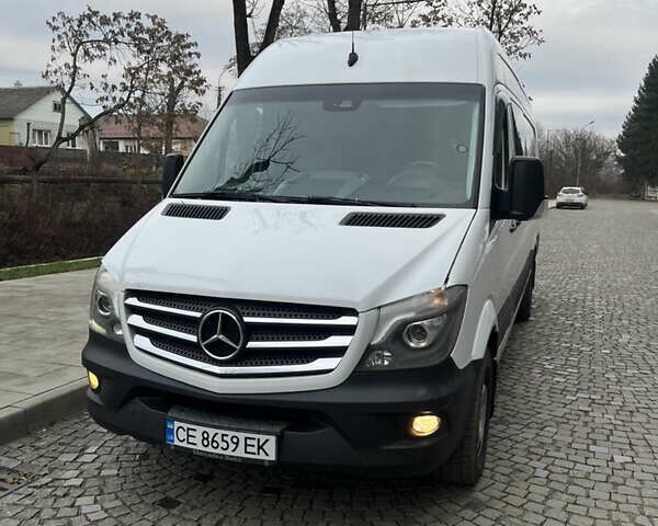 Белый Мерседес Sprinter, объемом двигателя 3 л и пробегом 585 тыс. км за 28500 $, фото 45 на Automoto.ua