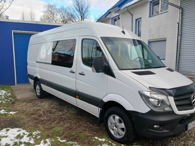 Белый Мерседес Sprinter, объемом двигателя 3 л и пробегом 470 тыс. км за 26000 $, фото 2 на Automoto.ua