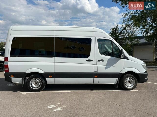 Белый Мерседес Sprinter, объемом двигателя 2.14 л и пробегом 369 тыс. км за 22000 $, фото 22 на Automoto.ua
