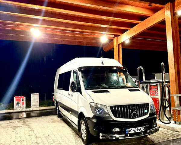 Белый Мерседес Sprinter, объемом двигателя 2.14 л и пробегом 470 тыс. км за 24000 $, фото 16 на Automoto.ua