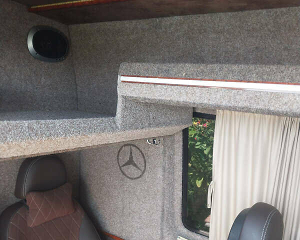 Білий Мерседес Sprinter, об'ємом двигуна 2.99 л та пробігом 900 тис. км за 28700 $, фото 12 на Automoto.ua