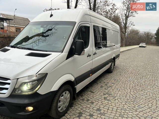 Белый Мерседес Sprinter, объемом двигателя 3 л и пробегом 585 тыс. км за 28500 $, фото 10 на Automoto.ua