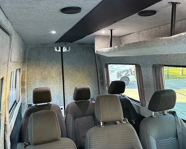 Белый Мерседес Sprinter, объемом двигателя 2.2 л и пробегом 285 тыс. км за 16500 $, фото 16 на Automoto.ua