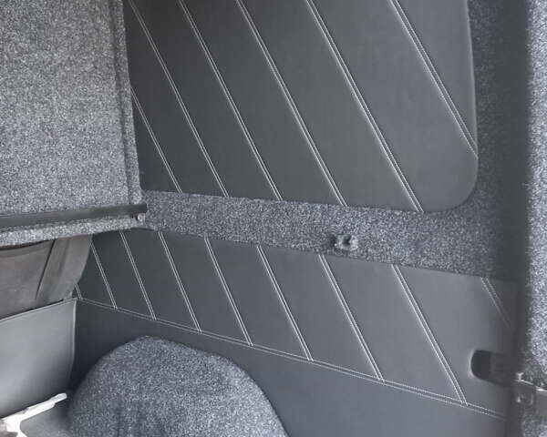 Белый Мерседес Sprinter, объемом двигателя 2.14 л и пробегом 580 тыс. км за 16253 $, фото 10 на Automoto.ua