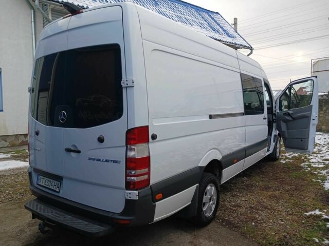 Белый Мерседес Sprinter, объемом двигателя 3 л и пробегом 470 тыс. км за 26000 $, фото 7 на Automoto.ua