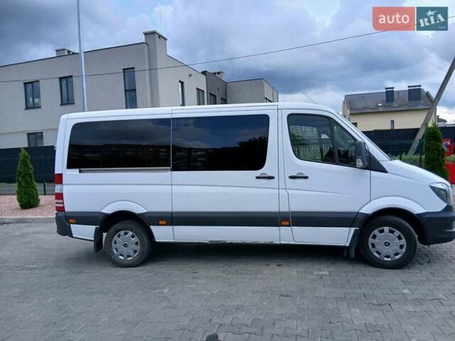 Белый Мерседес Sprinter, объемом двигателя 2.15 л и пробегом 520 тыс. км за 10500 $, фото 5 на Automoto.ua