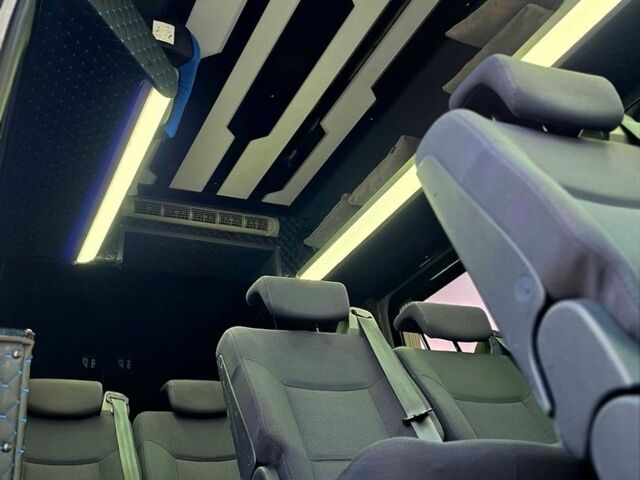 Белый Мерседес Sprinter, объемом двигателя 2.14 л и пробегом 414 тыс. км за 22000 $, фото 11 на Automoto.ua
