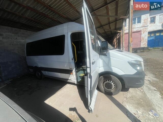 Білий Мерседес Sprinter, об'ємом двигуна 1.8 л та пробігом 500 тис. км за 19500 $, фото 1 на Automoto.ua