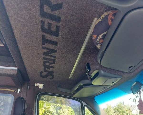 Білий Мерседес Sprinter, об'ємом двигуна 2.99 л та пробігом 900 тис. км за 28700 $, фото 8 на Automoto.ua