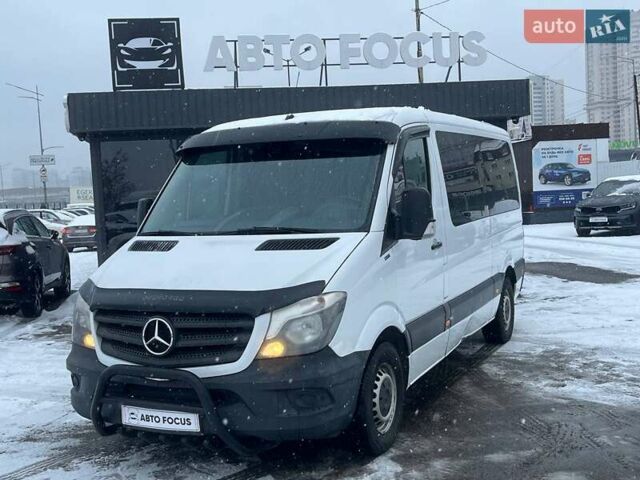 Белый Мерседес Sprinter, объемом двигателя 2.14 л и пробегом 510 тыс. км за 18990 $, фото 3 на Automoto.ua
