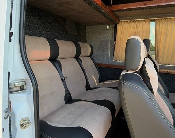 Білий Мерседес Sprinter, об'ємом двигуна 2.99 л та пробігом 484 тис. км за 30000 $, фото 12 на Automoto.ua